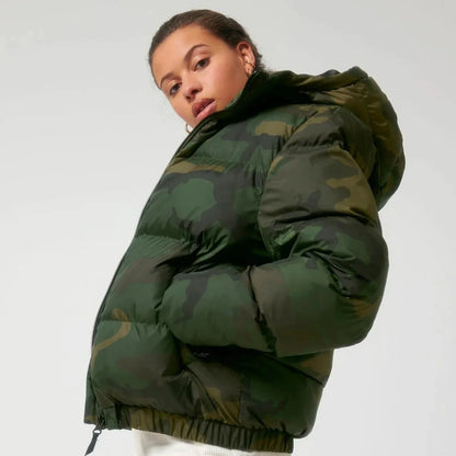 Winterjacke-camouflage-recycelt-AMORMARIS